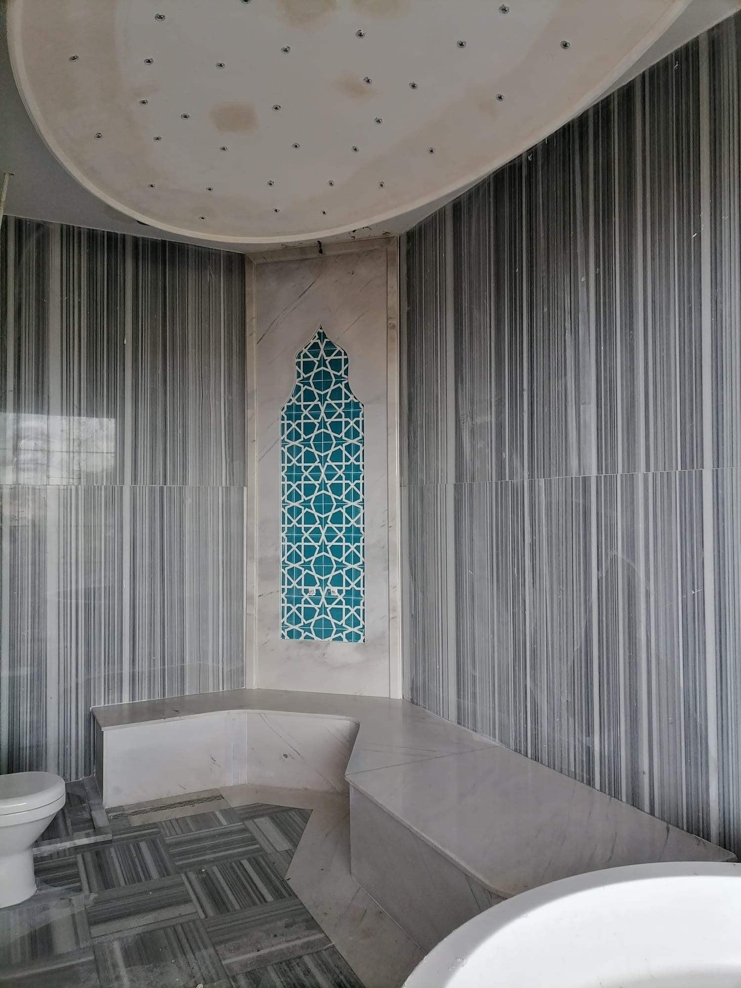 Modern Banyo Fayans İşçiliği